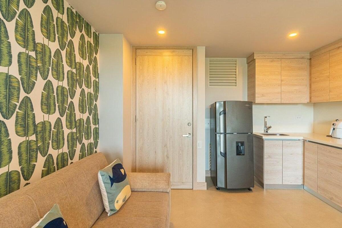 Apartamento Iluminado Apt En Morros Io Con Vista Al Mar Y Piscina
